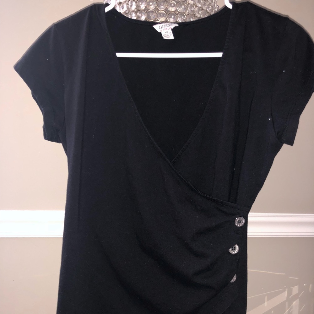 Guess t-shirts